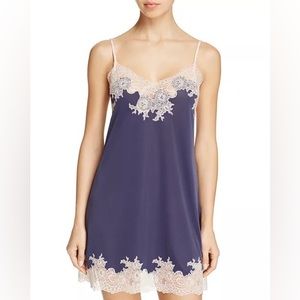 Natori Women's Enchant Slinky Chemise